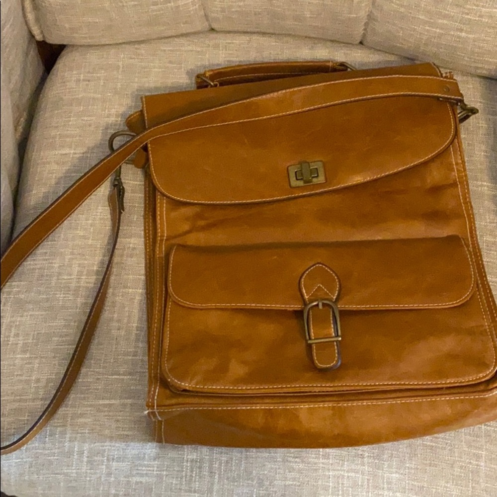 ✂️ Urban Outfitters Messenger Bag